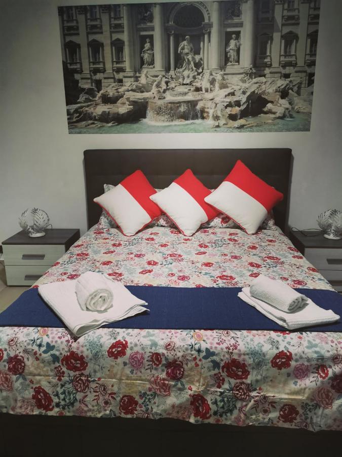 Bella Roma - Ee Hotel Ngoại thất bức ảnh