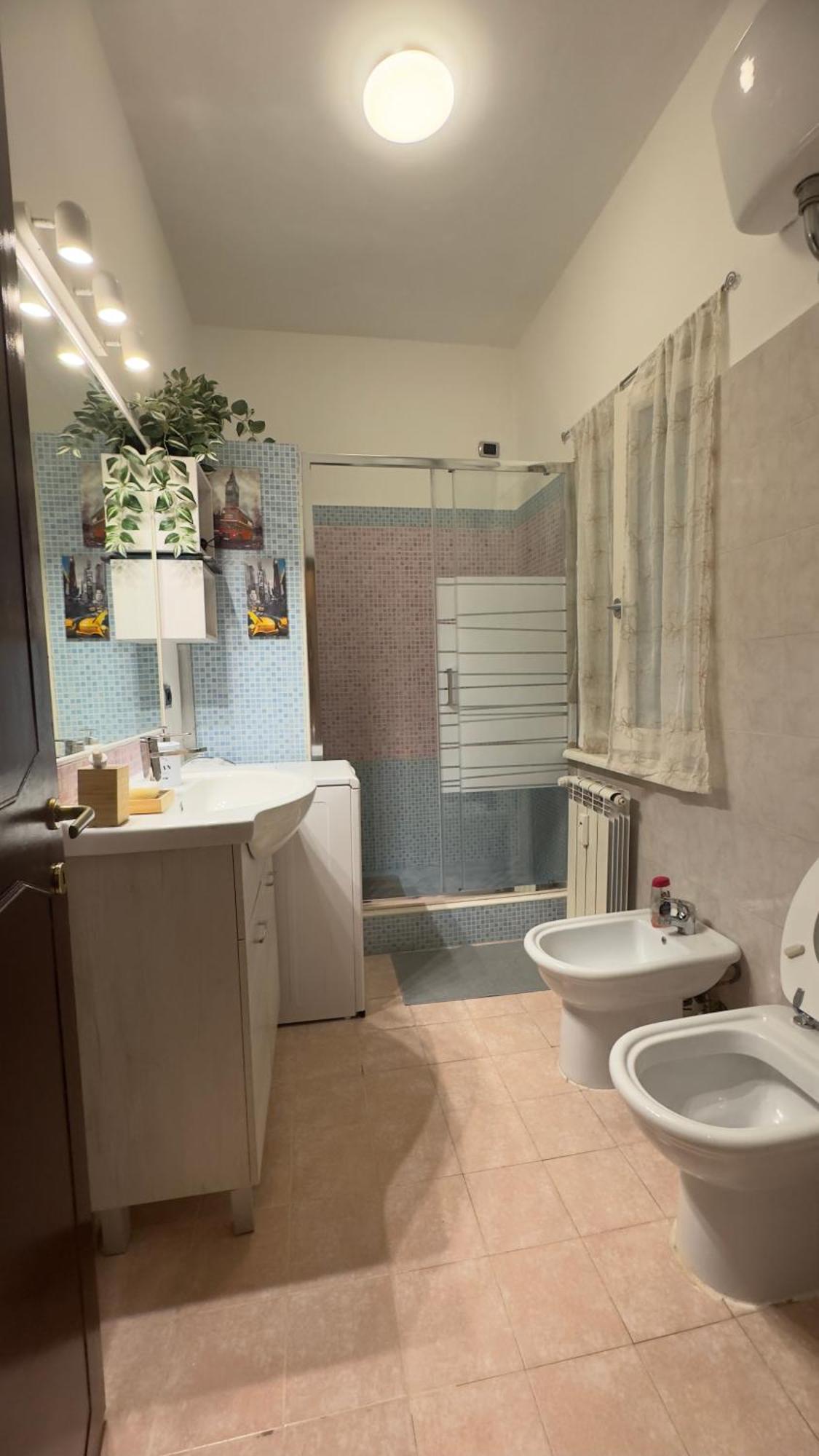 Bella Roma - Ee Hotel Ngoại thất bức ảnh